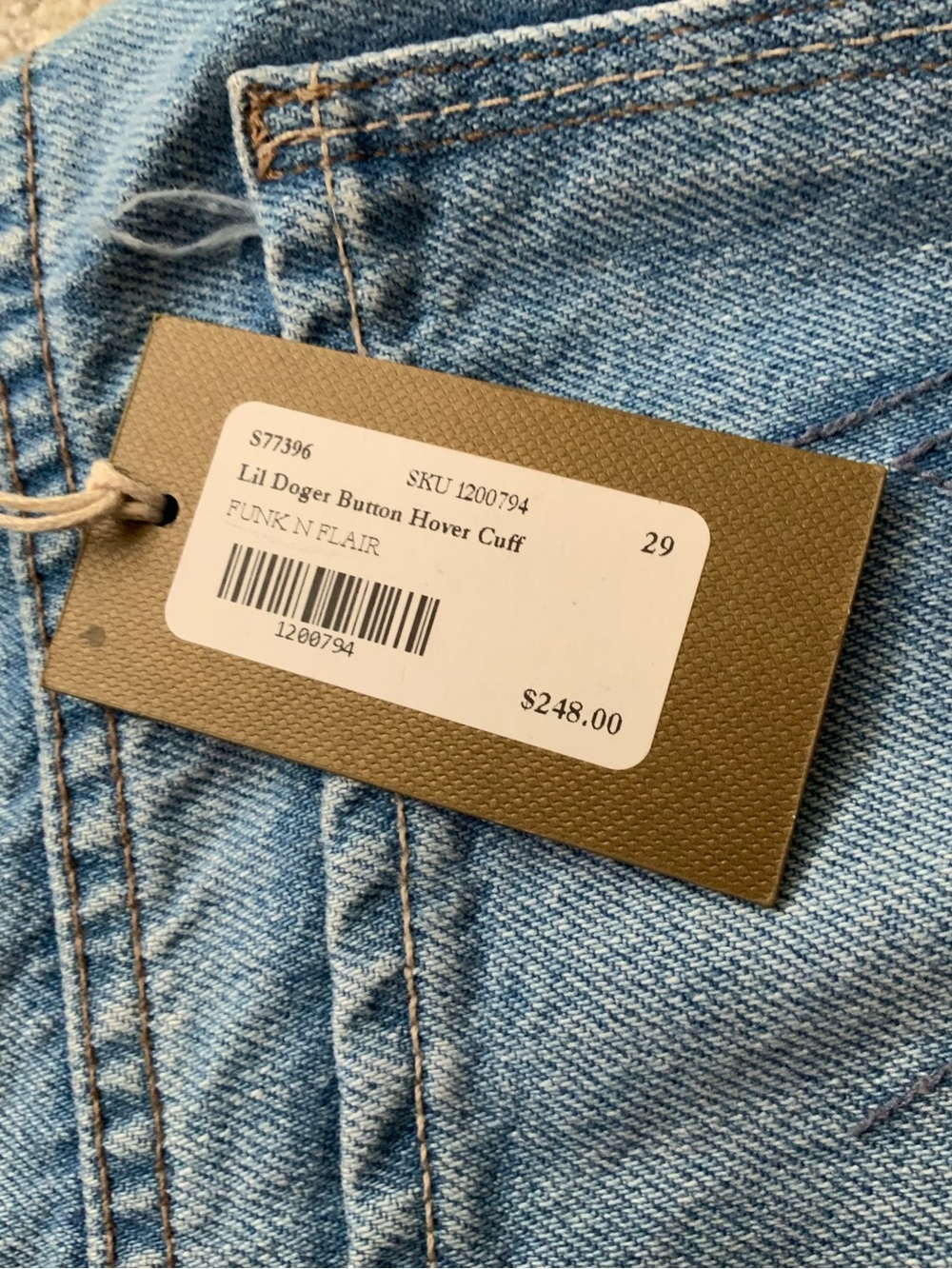 NWT MOTHER SUPERIOR Jeans Lil’ Doger Button Hover Cuff Funk Flair Blue Size 29 - Picture 12 of 13
